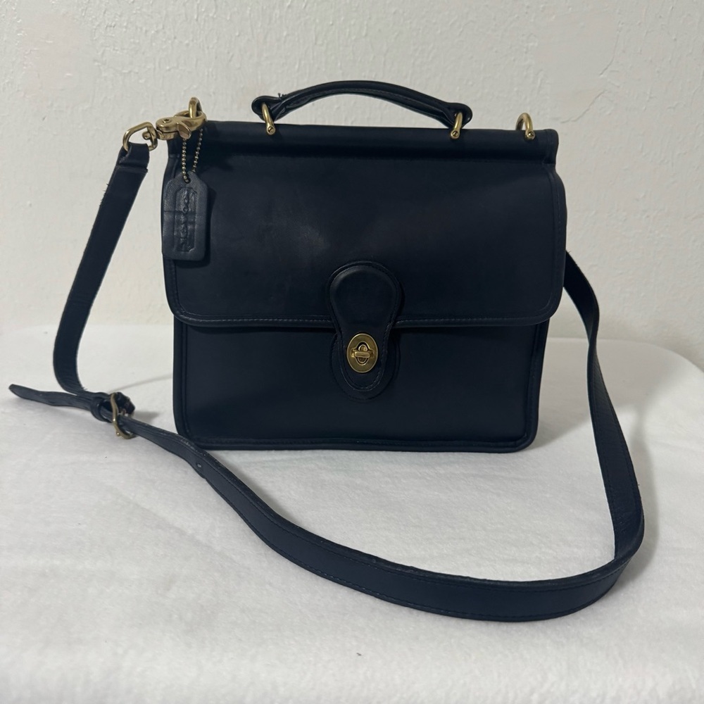 Coach Willis Authentic Vintage 9927 Dark Navy Blue Purse Crossbody EUC - Picture 2 of 12